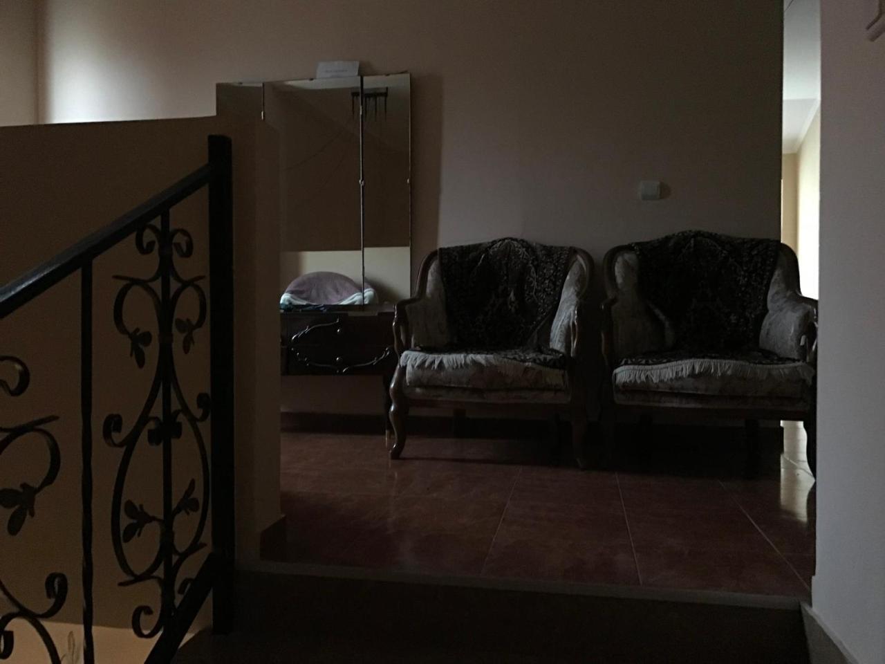 Temo'S Guesthouse Sarpi Luaran gambar